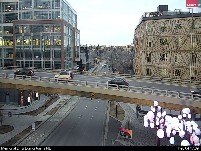 Memorial Drive / Edmonton Trail NE