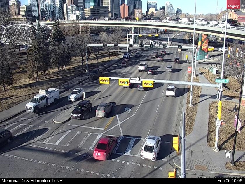 Memorial Drive / Edmonton Trail NE