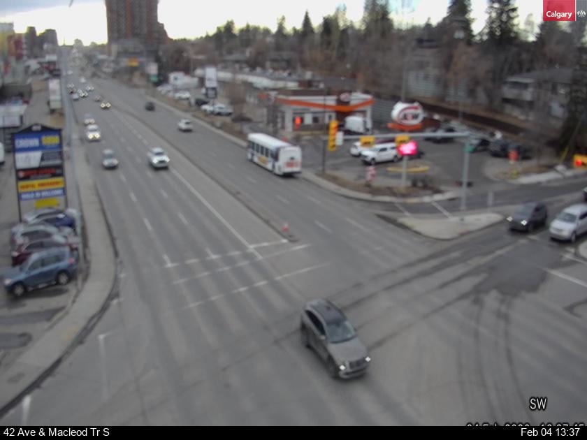 42 Avenue / Macleod Trail S