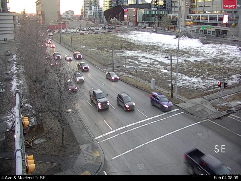 4 Avenue / Macleod Trail S