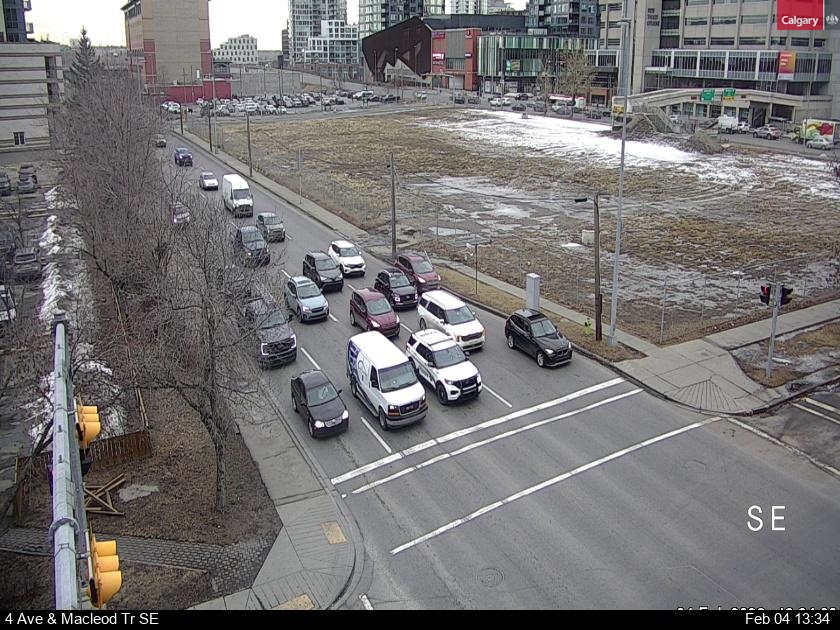 4 Avenue / Macleod Trail S