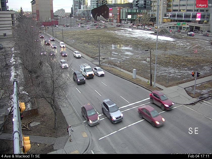 4 Avenue / Macleod Trail S