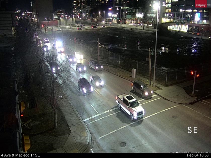 4 Avenue / Macleod Trail S