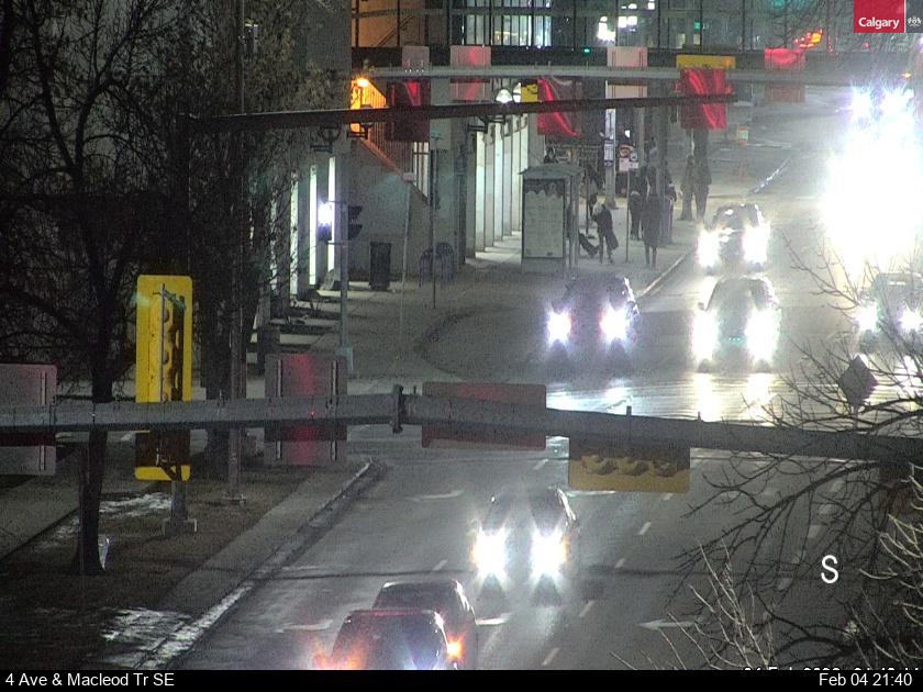 4 Avenue / Macleod Trail S