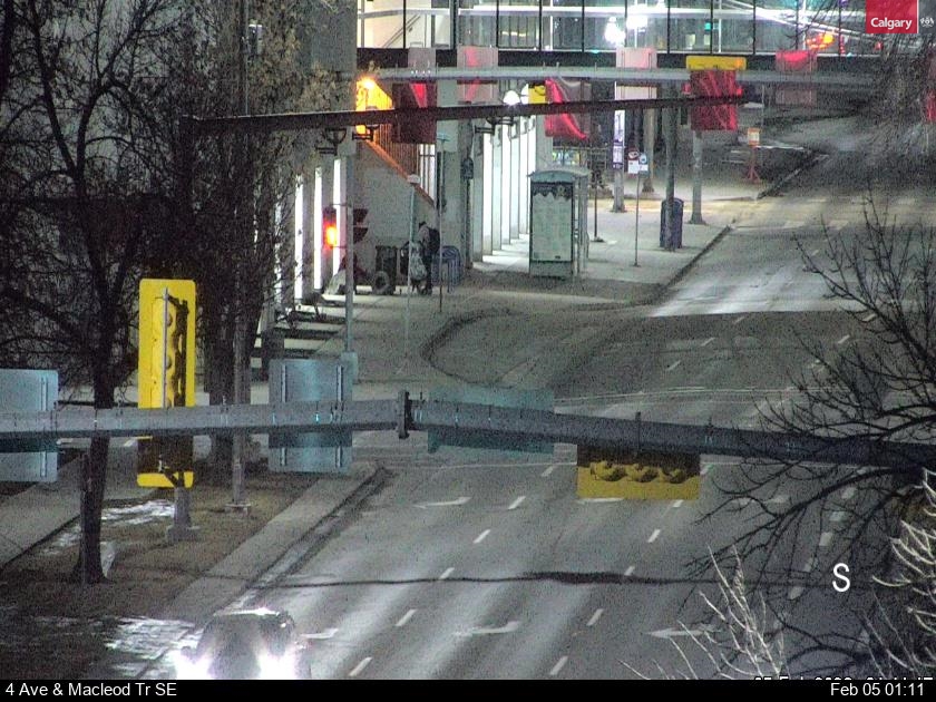 4 Avenue / Macleod Trail S