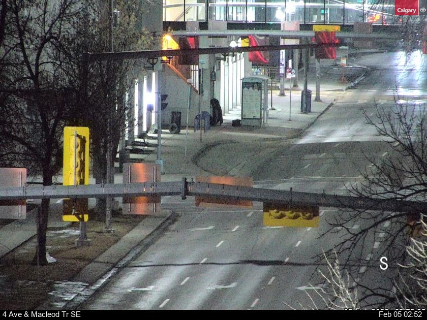 4 Avenue / Macleod Trail S