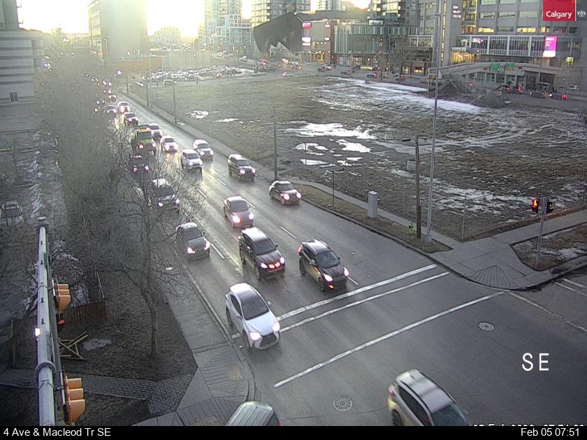 4 Avenue / Macleod Trail S