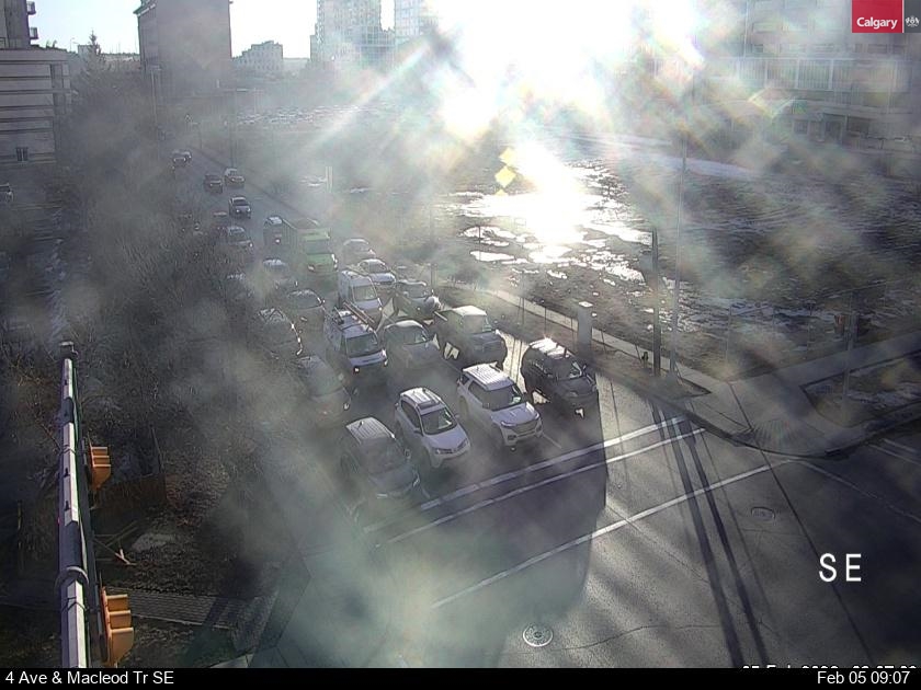 4 Avenue / Macleod Trail S