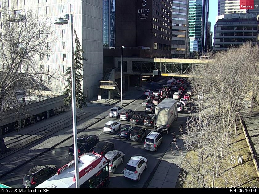 4 Avenue / Macleod Trail S