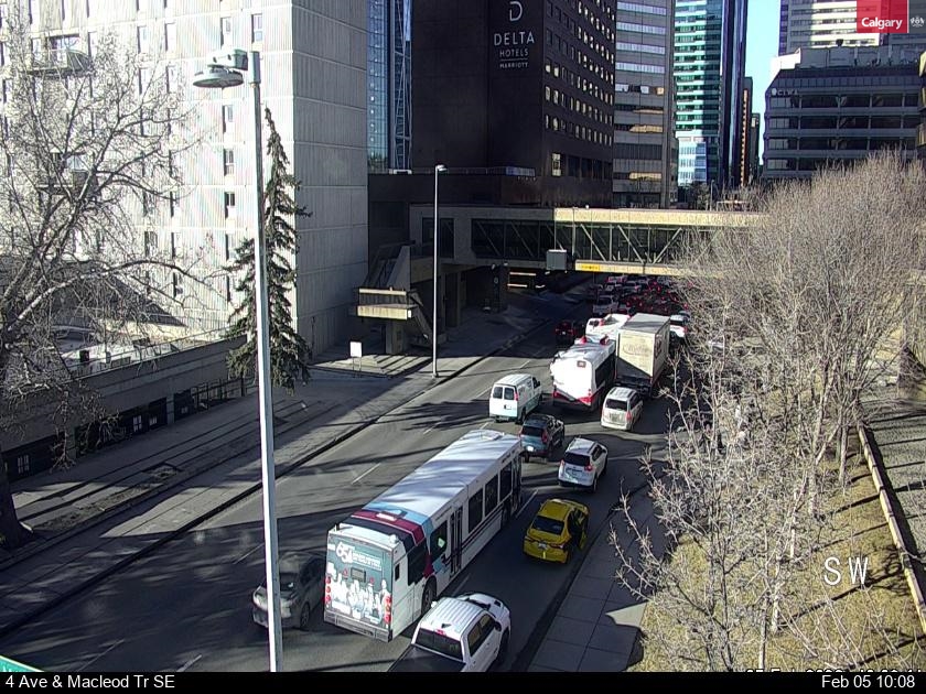 4 Avenue / Macleod Trail S