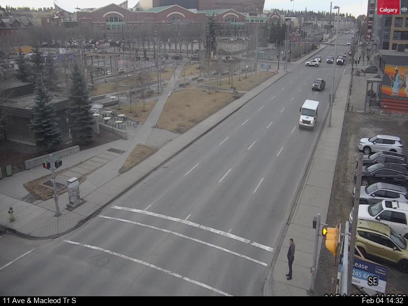 11 Avenue / Macleod Trail S