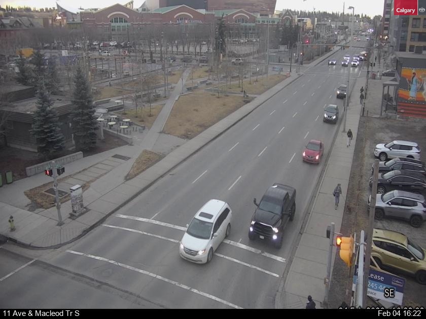 11 Avenue / Macleod Trail S