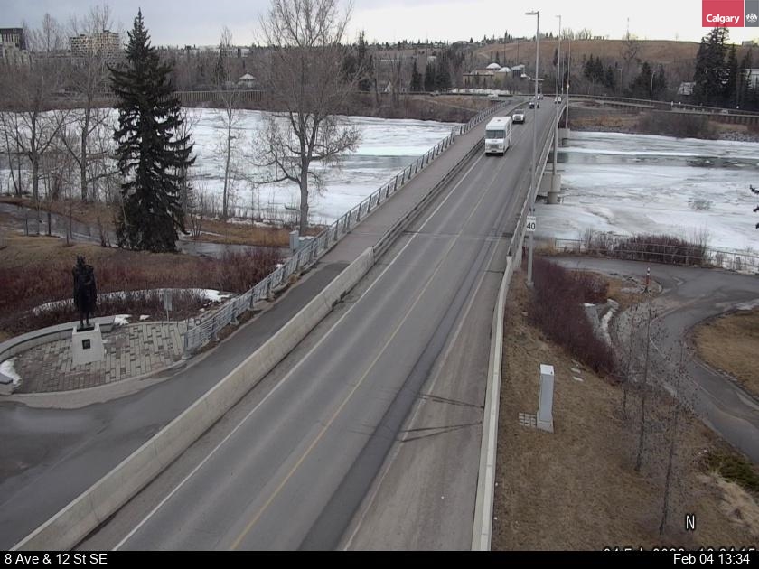 8 Avenue / 12 Street SE