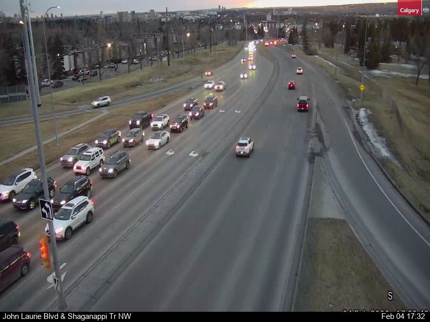 John Laurie Blvd / Shaganappi Trail NW