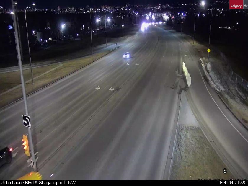 John Laurie Blvd / Shaganappi Trail NW