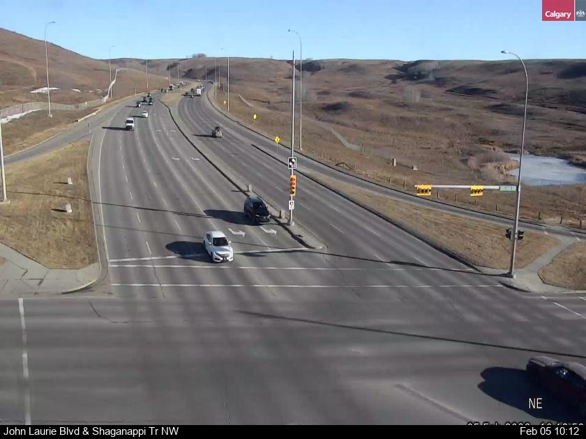 John Laurie Blvd / Shaganappi Trail NW