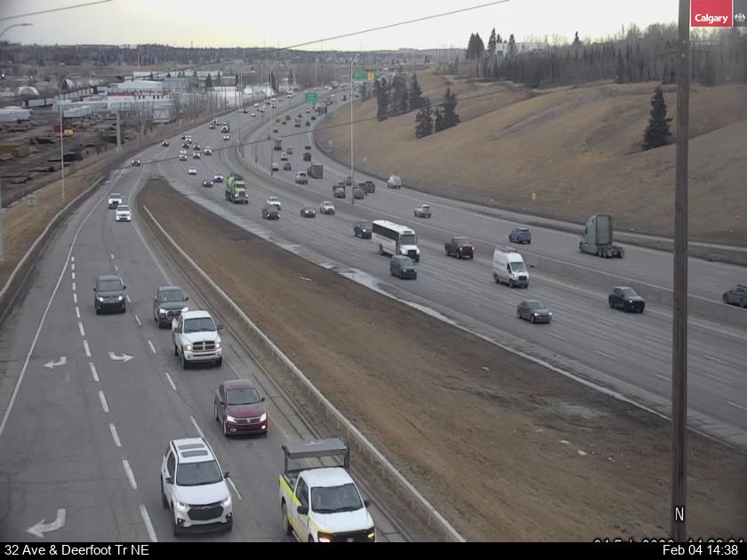 32 Avenue / Deerfoot Trail NE