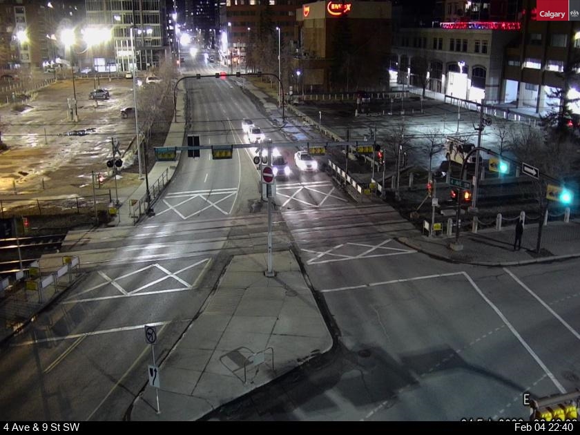 4 Avenue / 9 Street SW