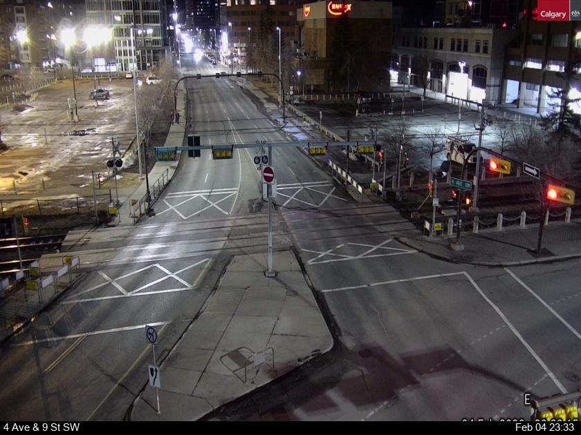 4 Avenue / 9 Street SW