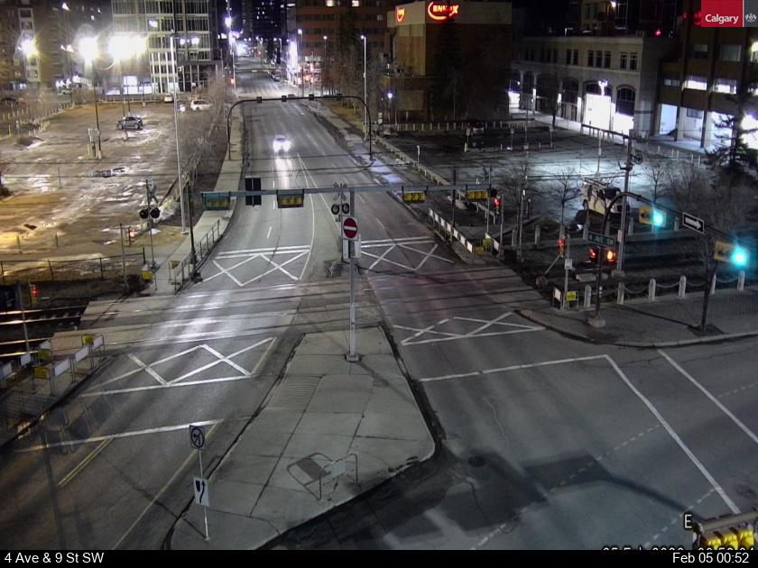 4 Avenue / 9 Street SW