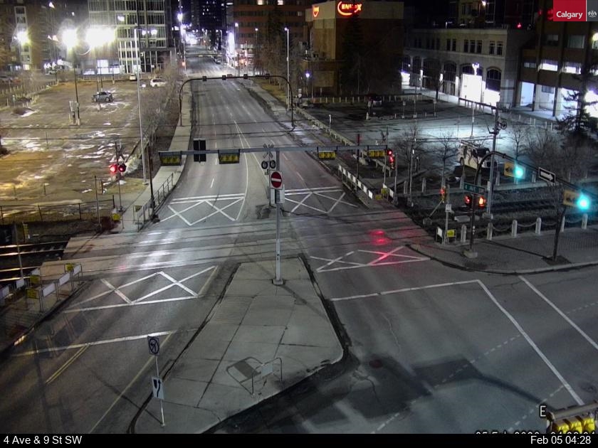 4 Avenue / 9 Street SW