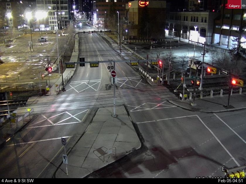 4 Avenue / 9 Street SW