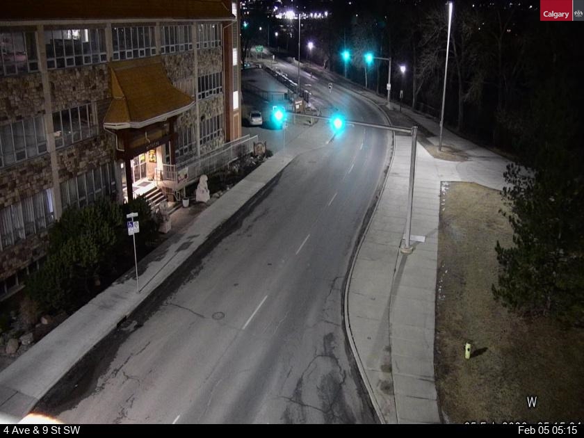 4 Avenue / 9 Street SW