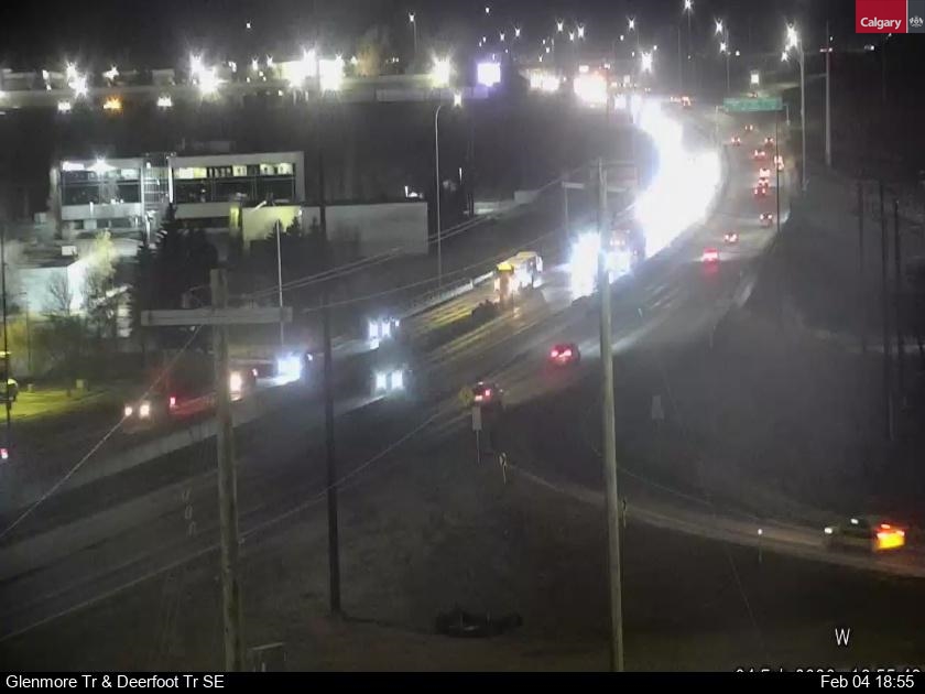 Glenmore Trail / Deerfoot Trail SE