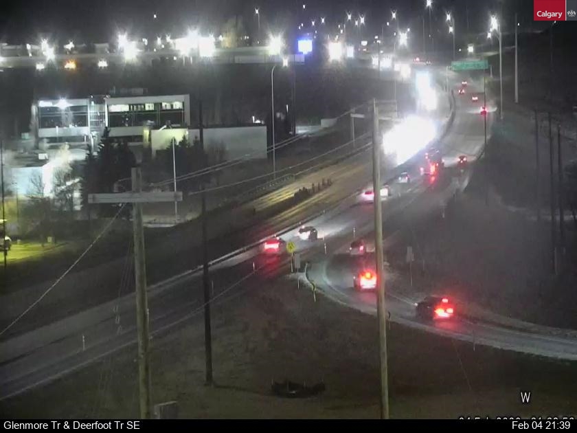 Glenmore Trail / Deerfoot Trail SE