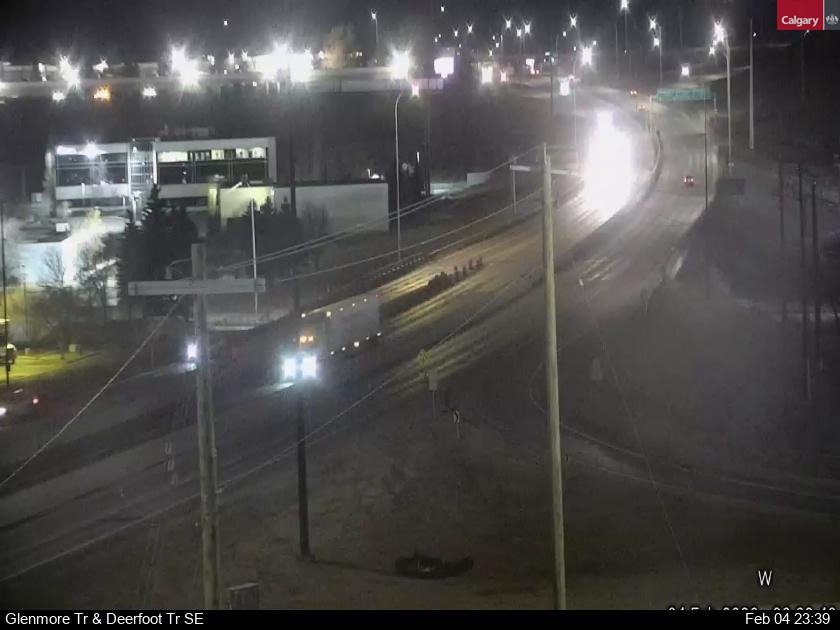 Glenmore Trail / Deerfoot Trail SE