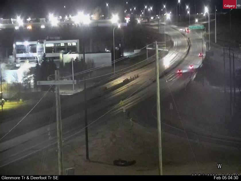 Glenmore Trail / Deerfoot Trail SE