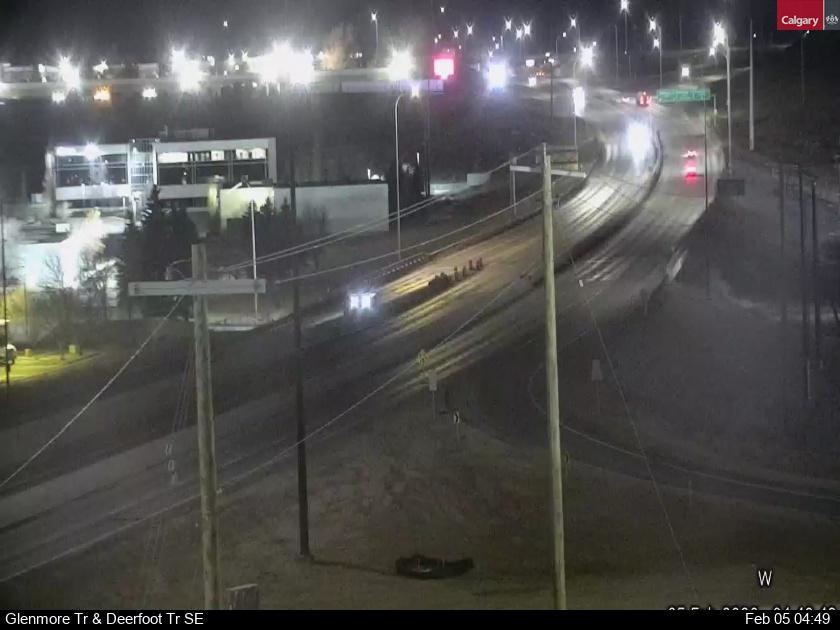 Glenmore Trail / Deerfoot Trail SE