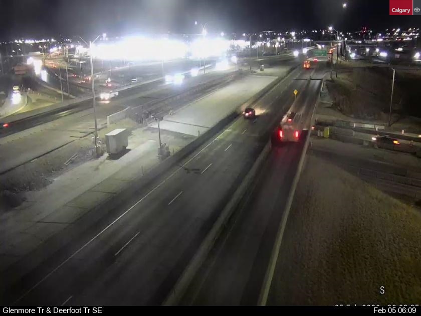 Glenmore Trail / Deerfoot Trail SE