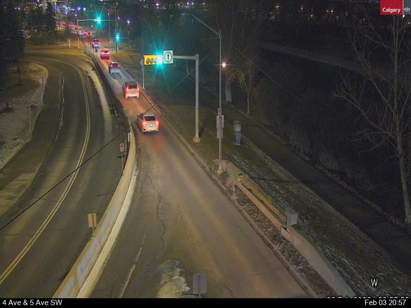 4 Avenue / 10 Street SW