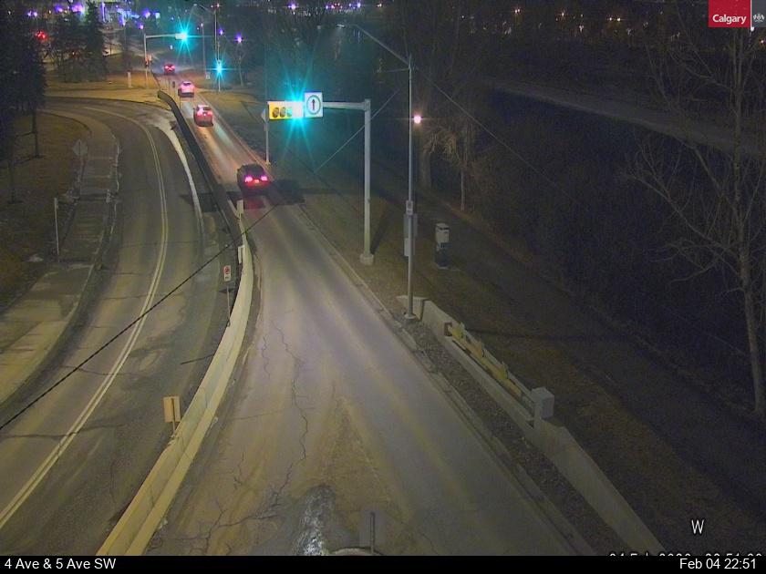 4 Avenue / 10 Street SW