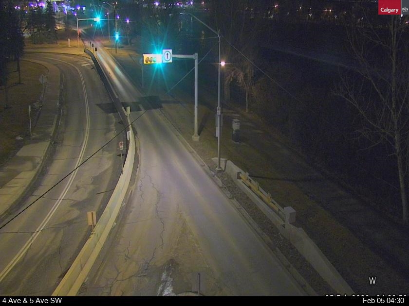 4 Avenue / 10 Street SW