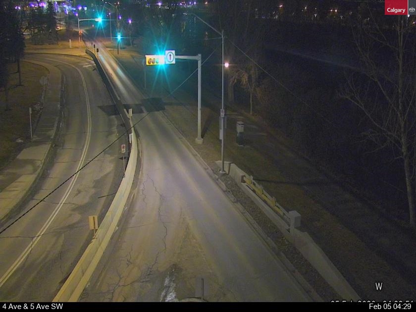 4 Avenue / 10 Street SW