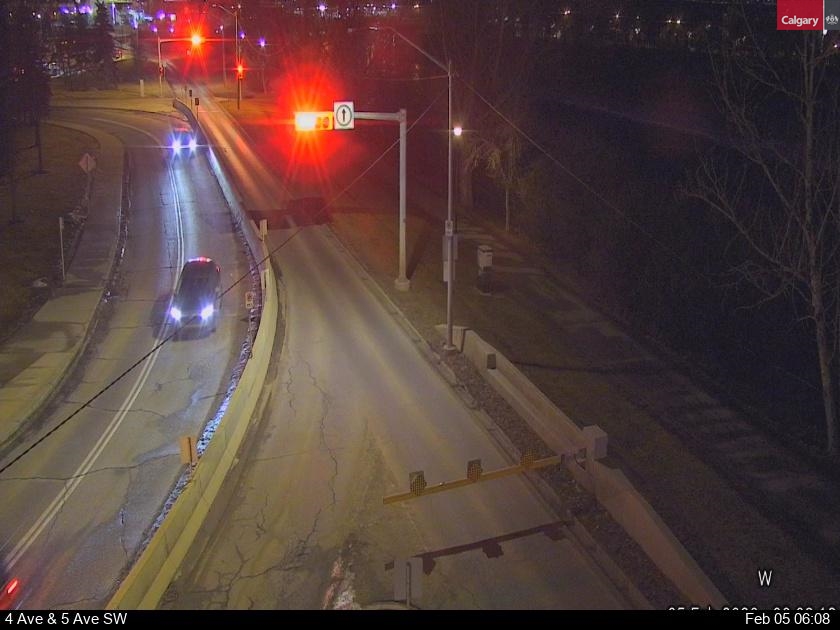 4 Avenue / 10 Street SW