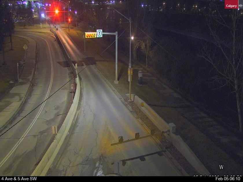 4 Avenue / 10 Street SW