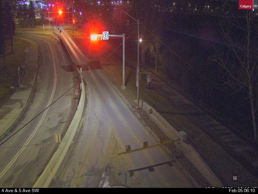 4 Avenue / 10 Street SW