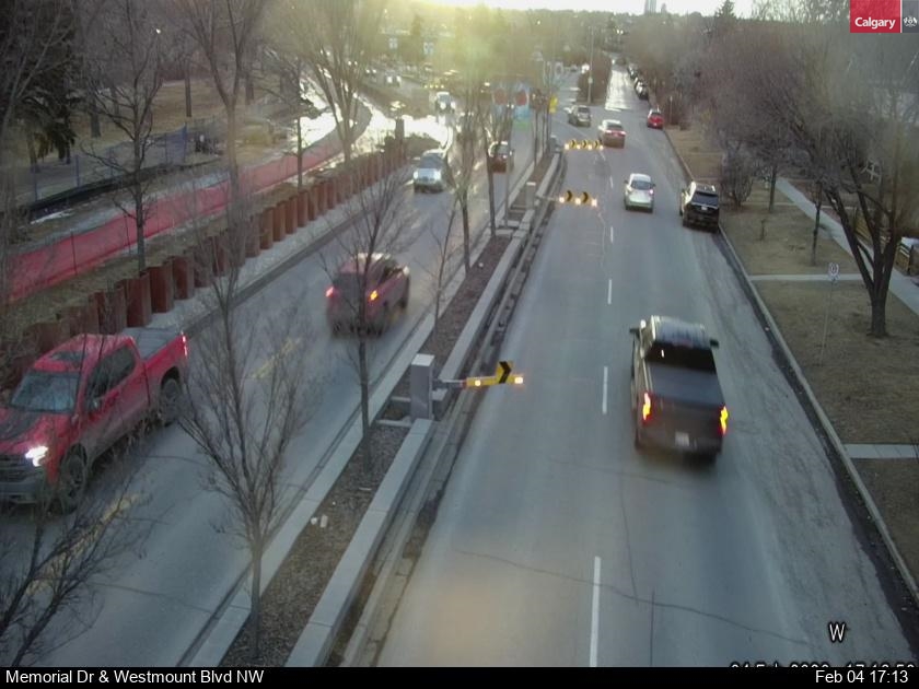 Memorial Drive / 10A Street NW