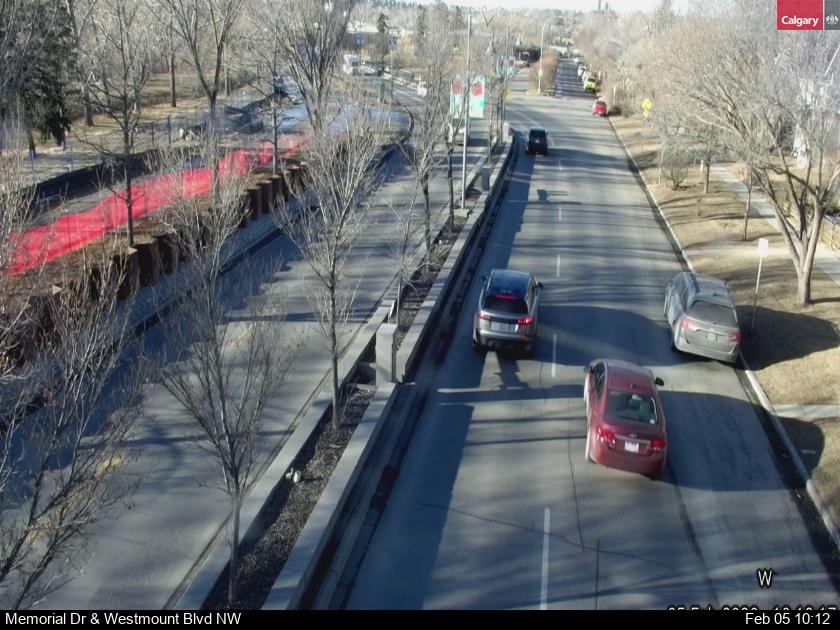 Memorial Drive / 10A Street NW