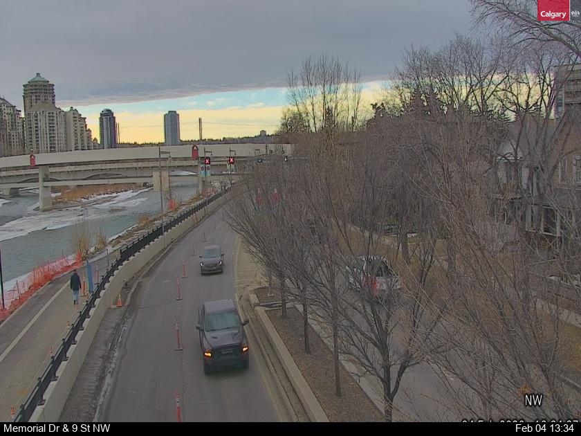 Memorial Drive / 9 Street NW