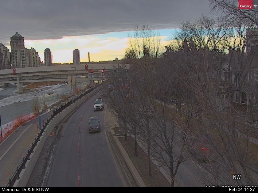 Memorial Drive / 9 Street NW