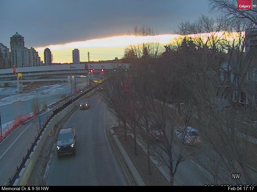 Memorial Drive / 9 Street NW