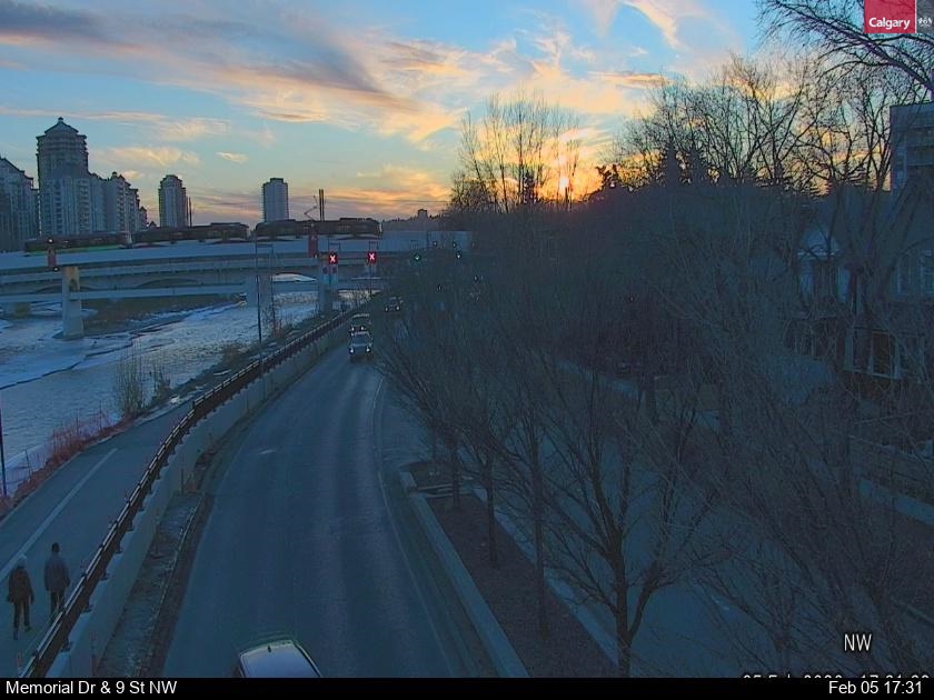 Memorial Drive / 9 Street NW