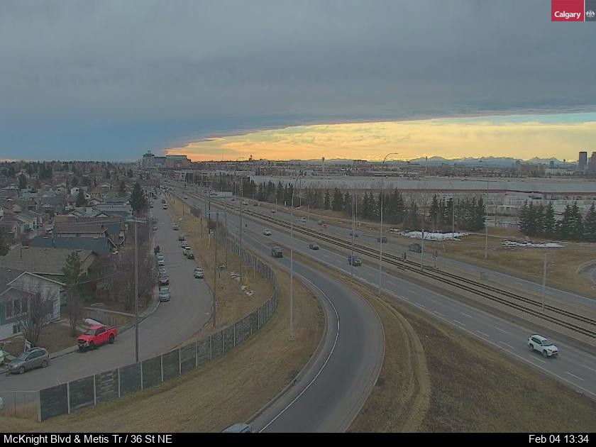 McKnight Blvd / Metis Trail NE