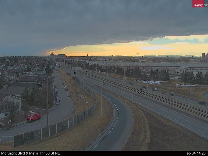 McKnight Blvd / Metis Trail NE