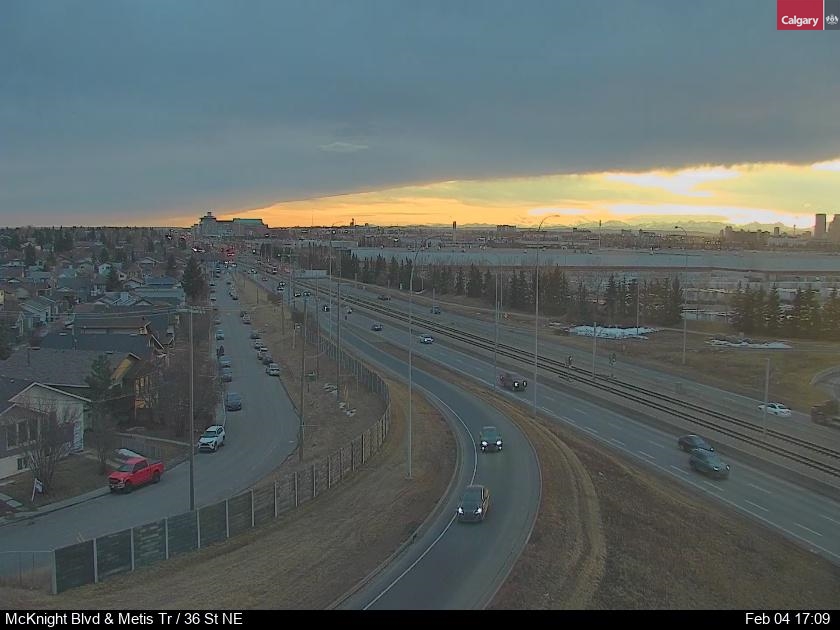 McKnight Blvd / Metis Trail NE