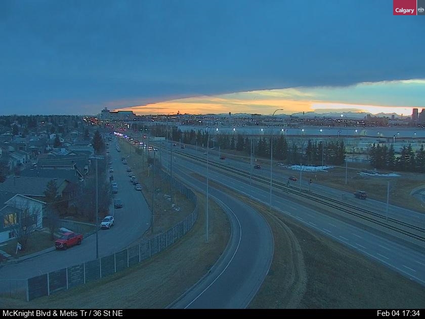 McKnight Blvd / Metis Trail NE